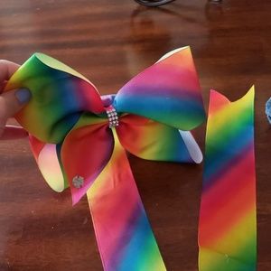 Jojo bow holder
